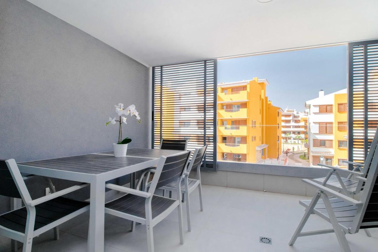 Espanatour Meruyert Torrevieja Eksteriør billede